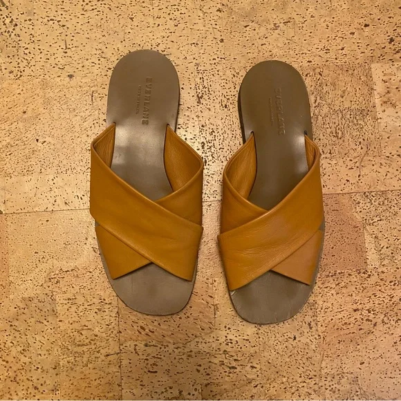 Everlane Day Crossover Sandals in Golden Brown - Picture 5 of 8
